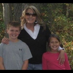 Meet your Posher, Sally